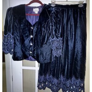 Vintage Special Occasions Liberty Lucrezia Cloak of Many Colors Set Velvet Blue